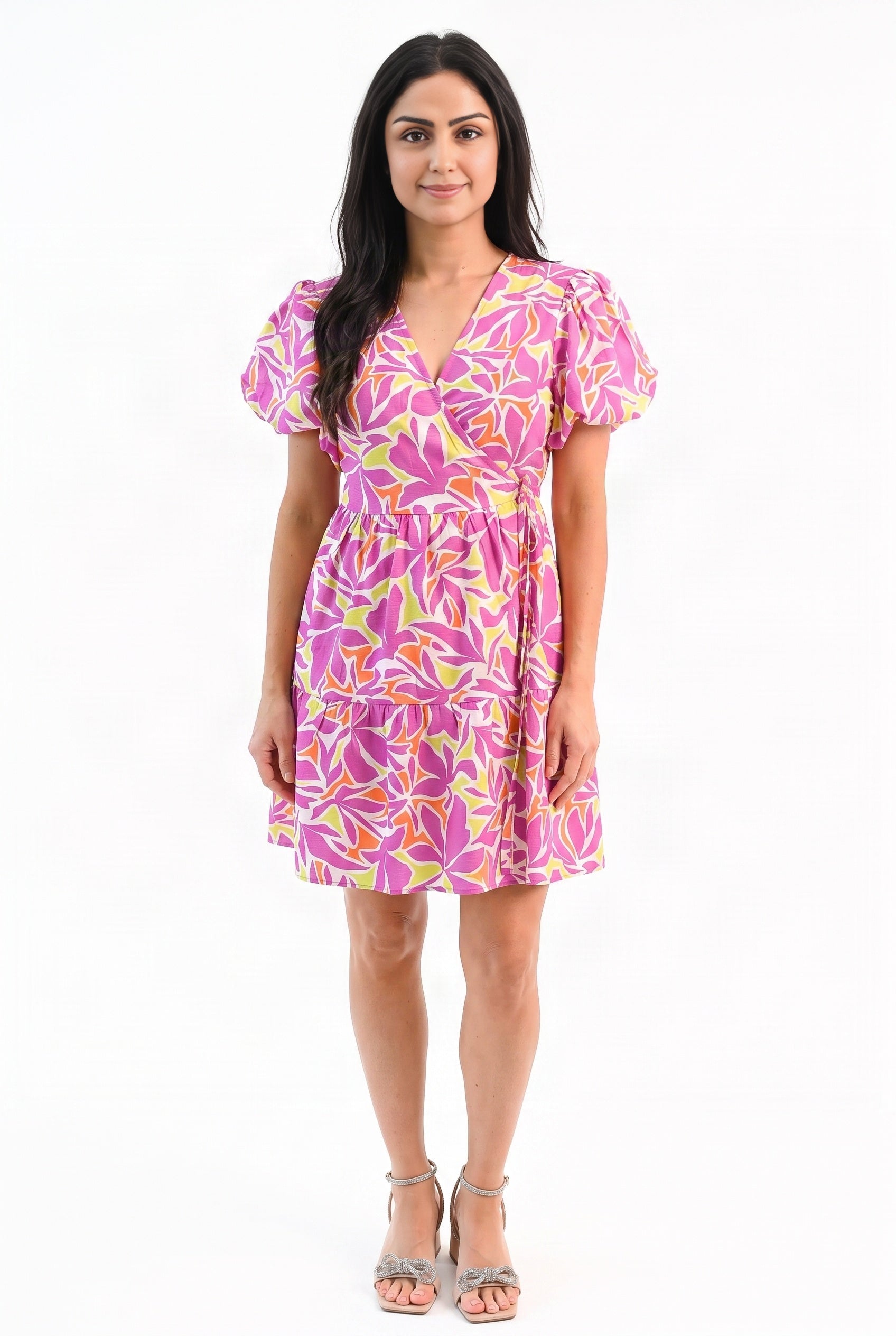 Front fit of Somewhere Sunny floral puff-sleeve dress in Small on Shweta.