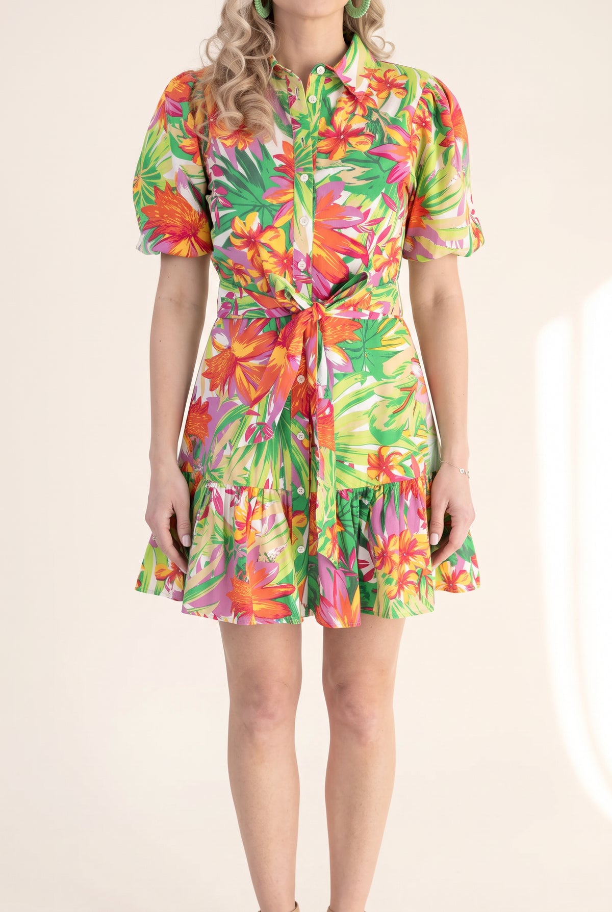 Front fit of the Chase Your Own Sunshine floral poplin dress in Small Green.
