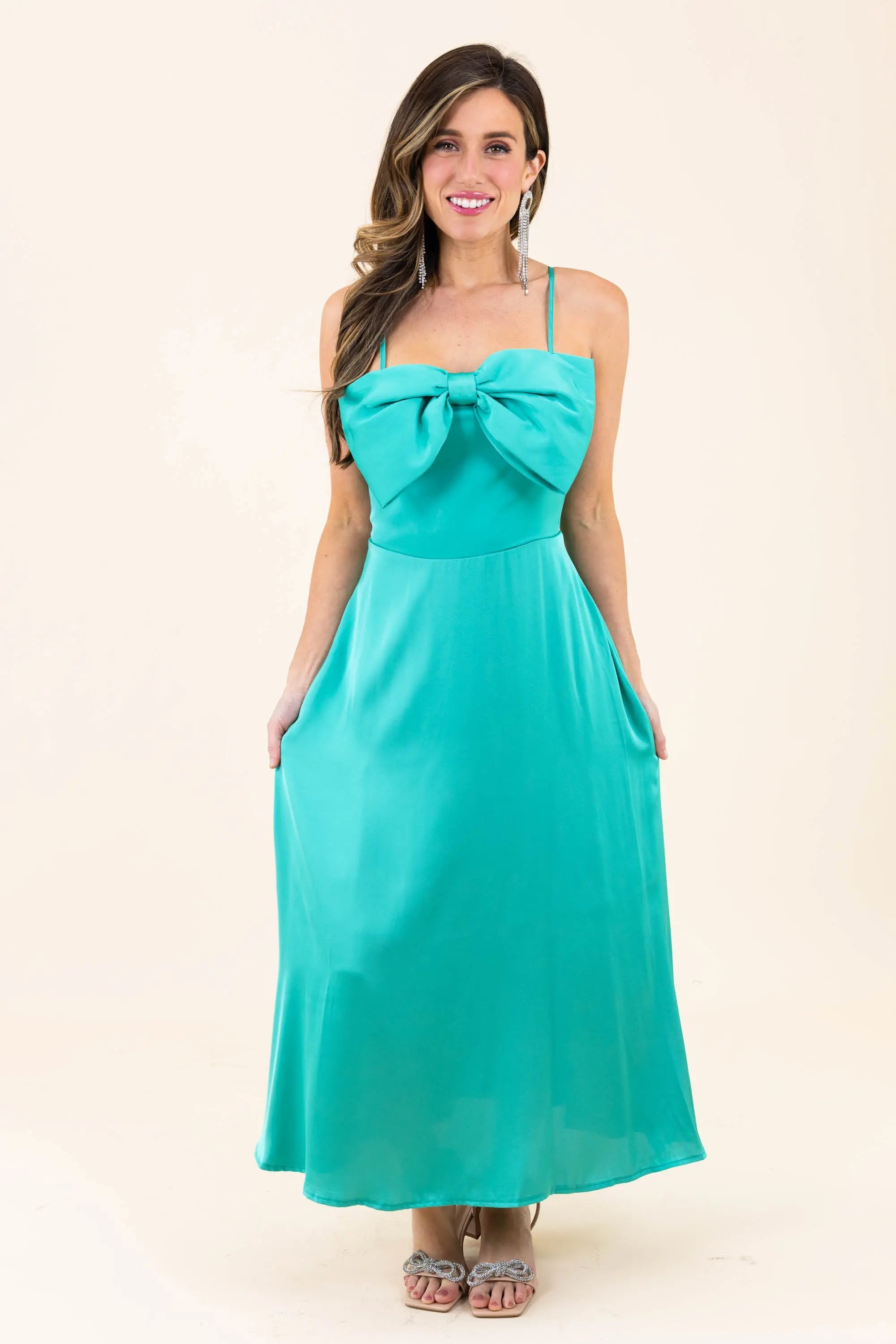 Bow-tiful You Midi Dress Strut & Bolt