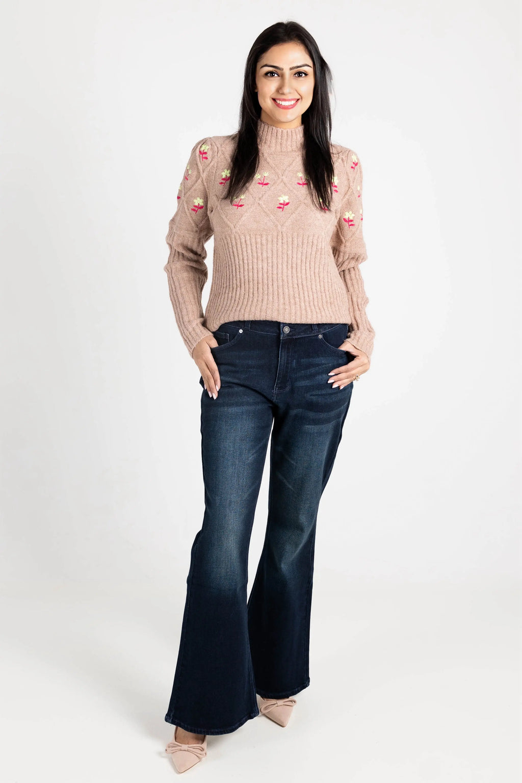 Happy Times Floral Sweater Bezza