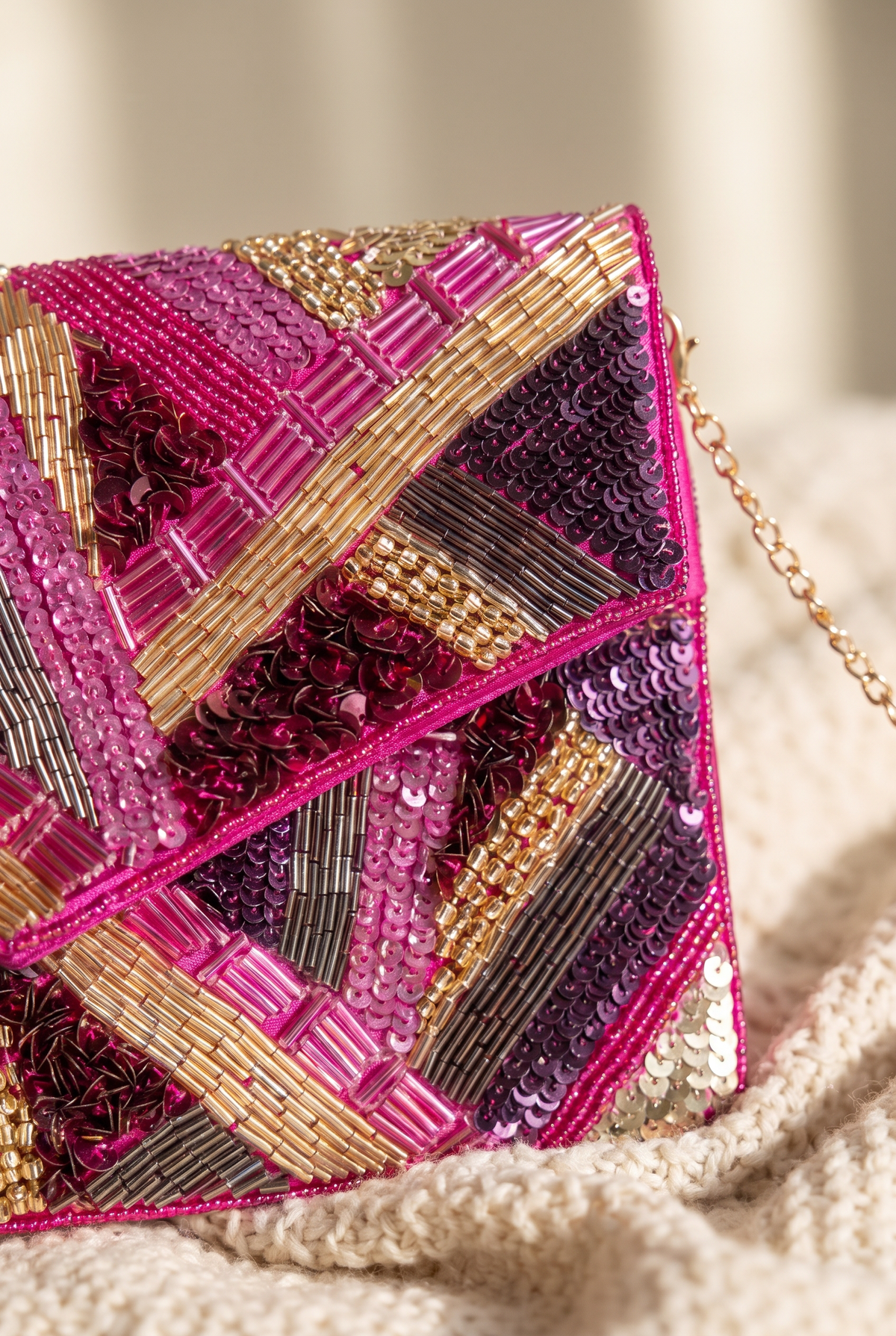 Barbie Party Beaded Clutch, Detail