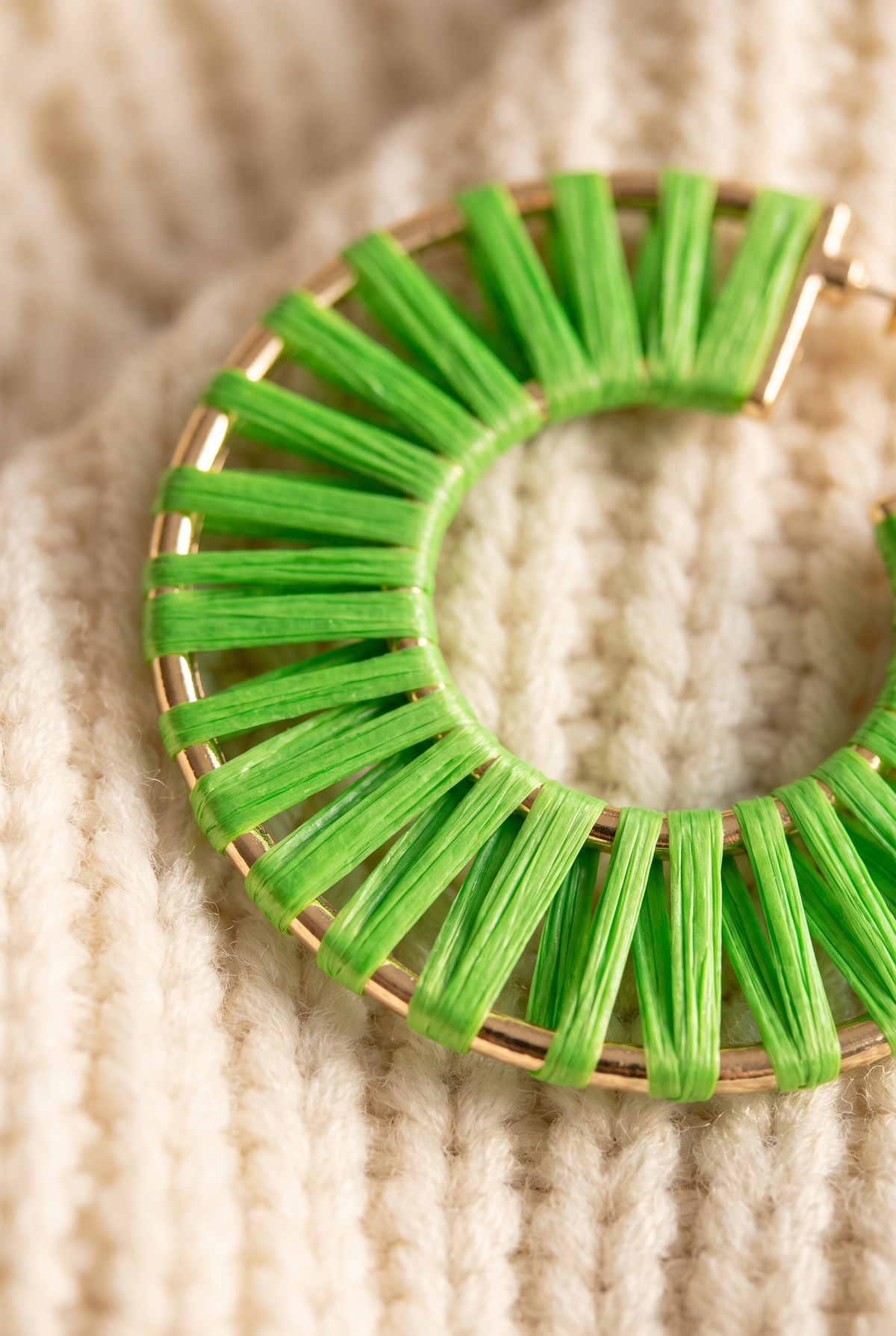 Chloe Earrings, Detail
