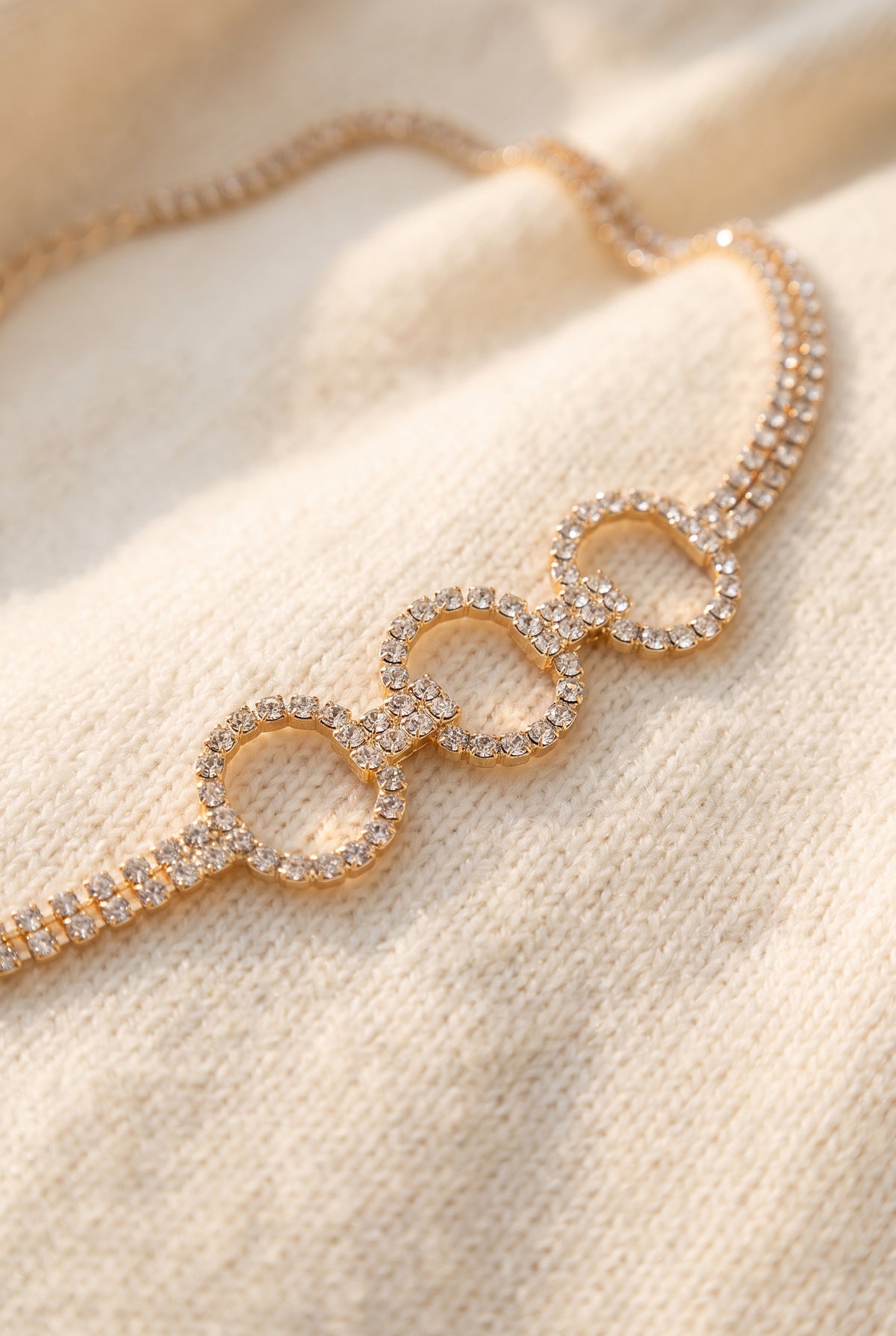 Hannah Belt, Detail
