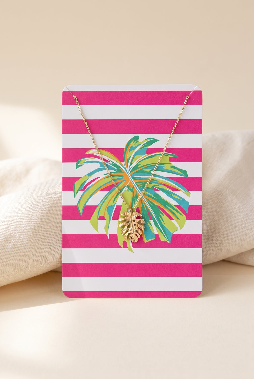 Marina Palm Leaf Necklace, Still life