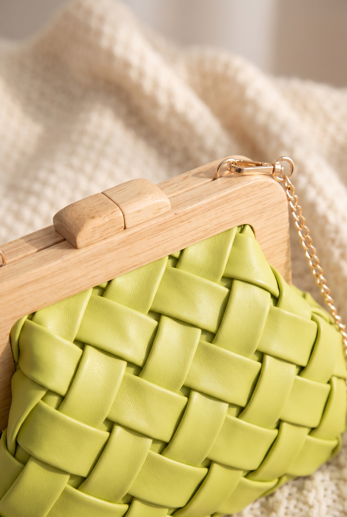 Nova Woven Clutch, Detail