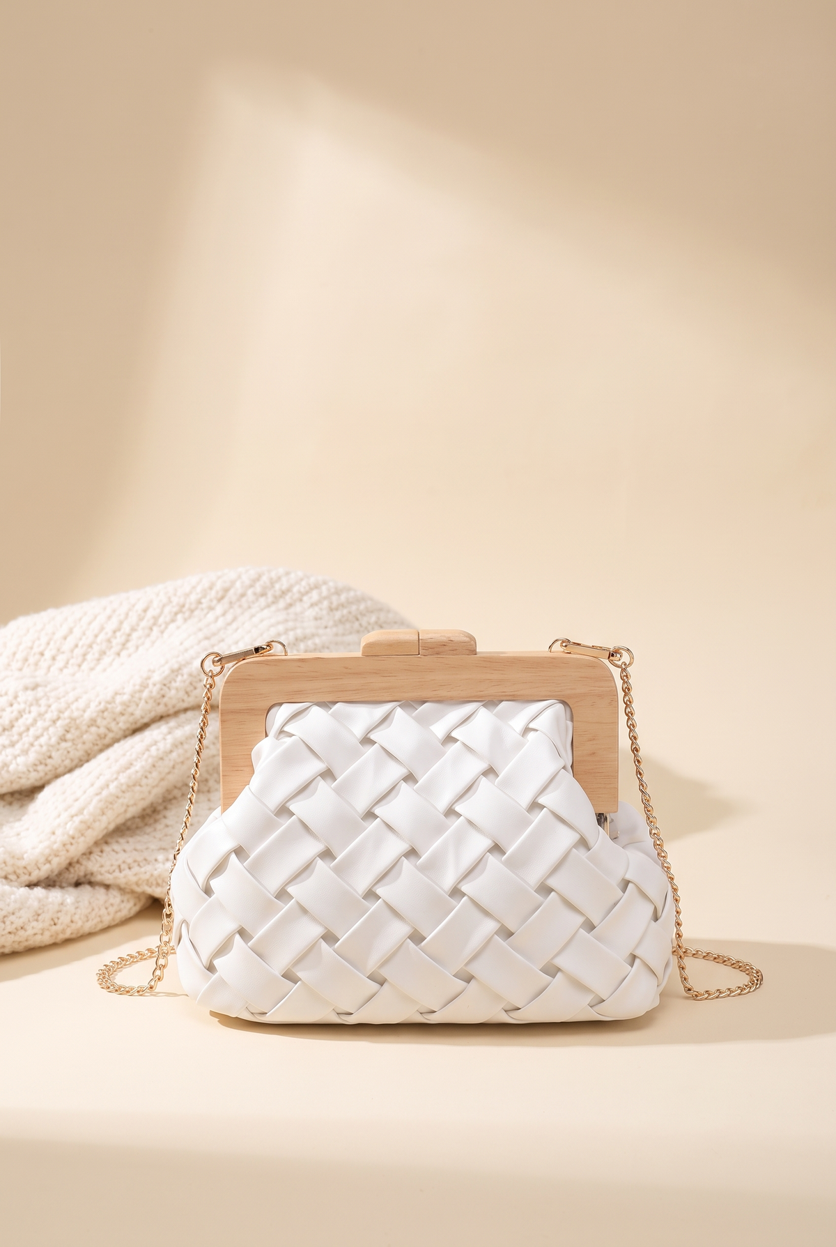Nova Woven Clutch, White still life