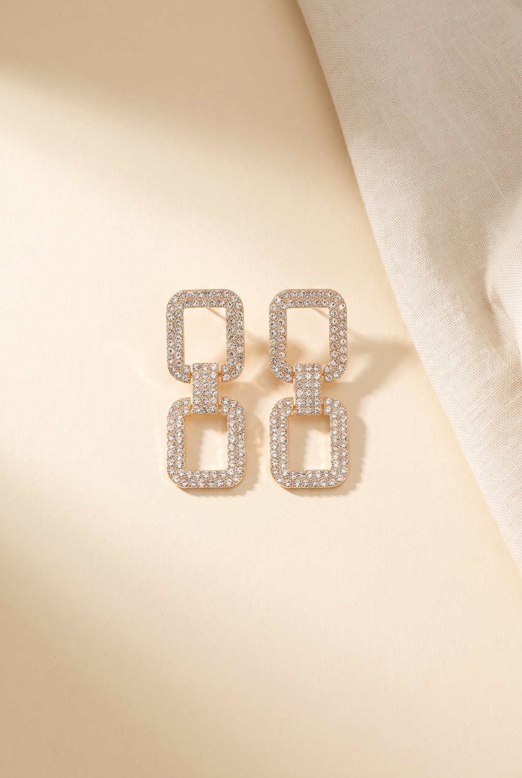 Taylor Rhinestone Earring, Still life