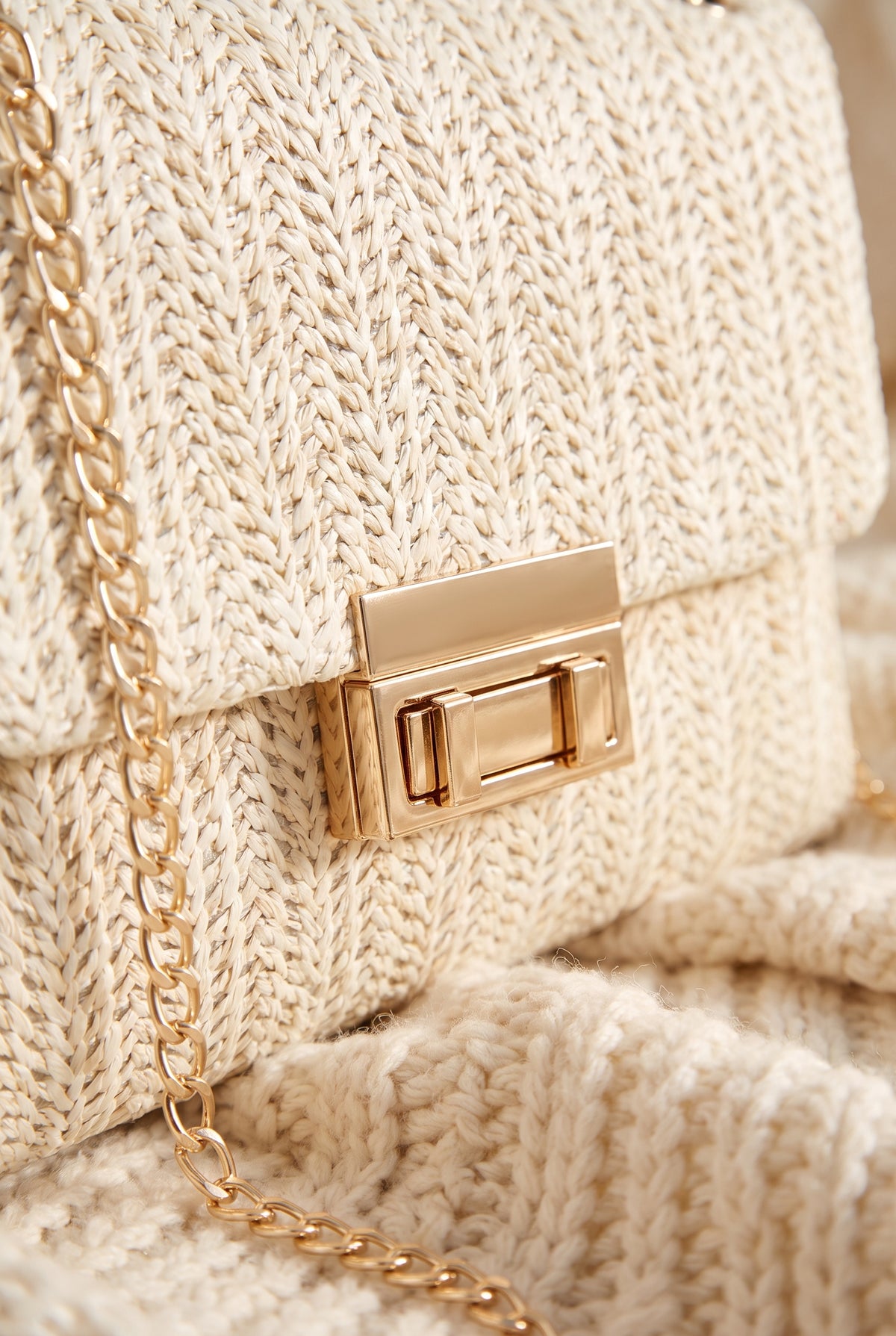 Vivian Crossbody Bag, Detail