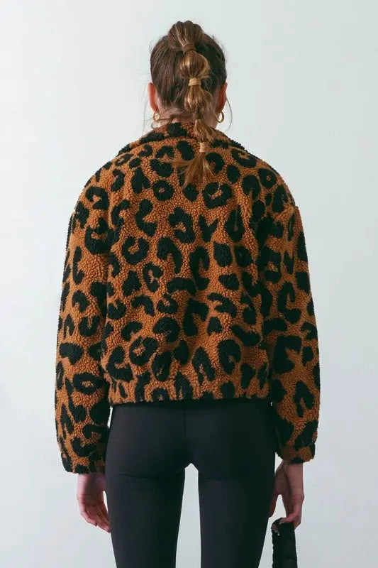 Going Wild Leopard Faux Sherpa Zip Up Jacket Blu Pepper
