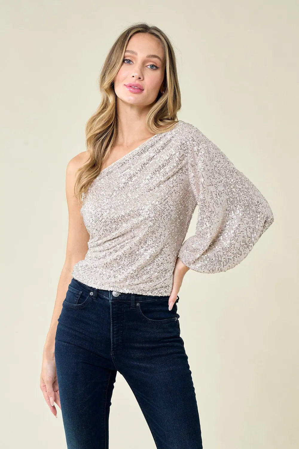 I Know You Want Me One Shoulder Sequin Top Saints & Hearts