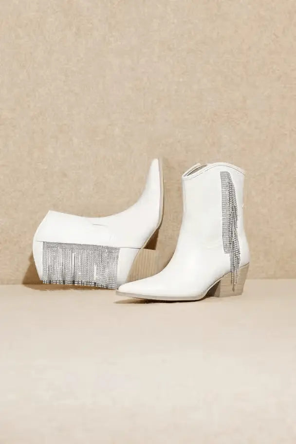 Layla White silver Fringe Booties Mi.iM